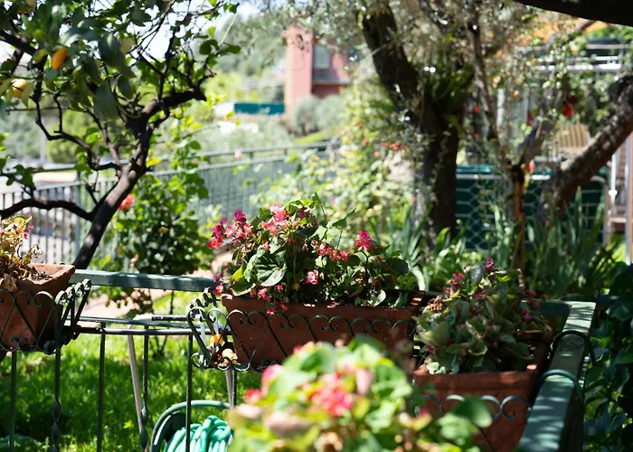 Dimora Delle Rose - Ligurian Sea View Estate Lägenhet