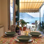 Dimora Delle Rose - Ligurian Sea View Estate 公寓