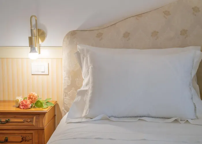 Dimora Delle Rose - Ligurian Sea View Estate Апартаменты *
